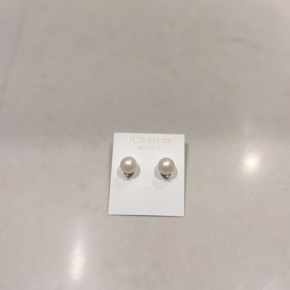 Kate Spade Metropolitan Pearl Stud Earrings - Picture 3 of 3